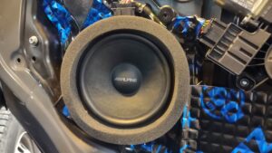 VW T6 Bus Transporter Bully Sound Subwoofer