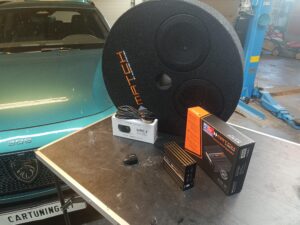 Peugeot 308 Sound System Upgrade Detail