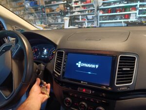 Seat Alhambra Radio Dynavin Start