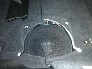 BMW Soundsystem G30 Gladen Subwoofer