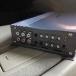 Hyundai Santa Fe Radio Soundsystem Gladen Verstärker