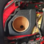 Audi A4 Subwoofer Radioupgrade Leergehäuse verbaut