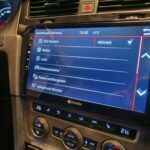 VW Golf 7 Dynavin Radio