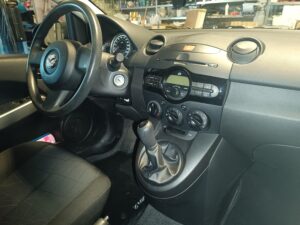 Mazda 2 Autoradio